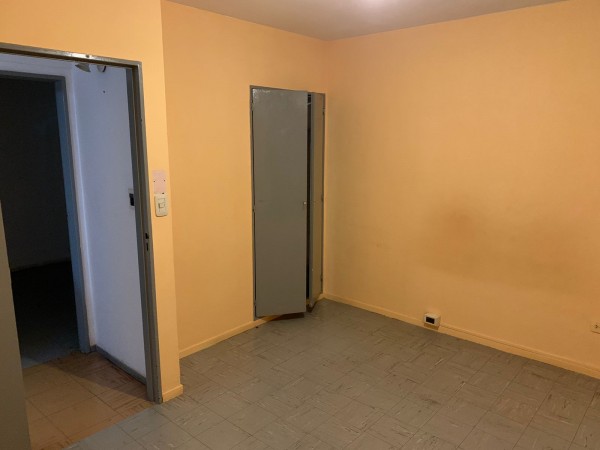 DEPARTAMENTO EN VENTA DE 3 AMB. EN BARRIO LUZ Y FUERZA, ISIDRO CASANOVA