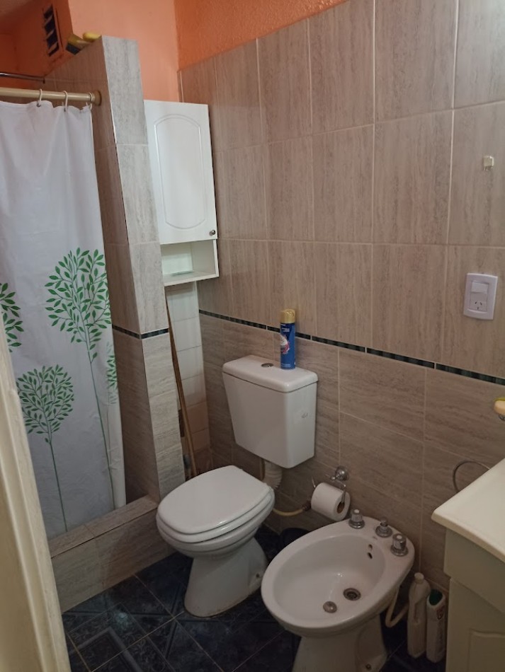 DEPARTAMENTO EN VENTA 4 AMBIENTES, B° ISABEL LA CATOLICA  - CIUDAD EVITA