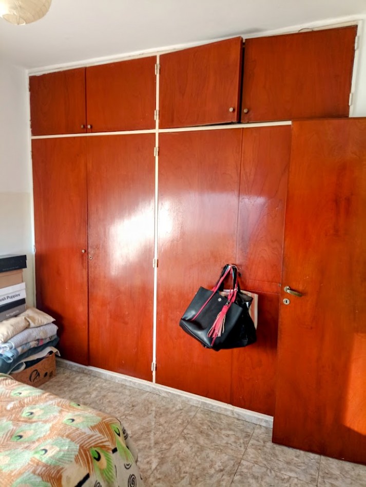 DEPARTAMENTO EN VENTA DE 4 AMBIENTES EN VILLA CELINA.