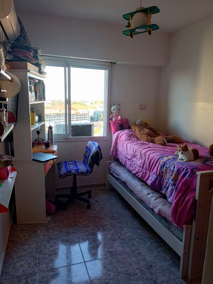 DEPARTAMENTO EN VENTA DE 4 AMBIENTES EN VILLA CELINA.