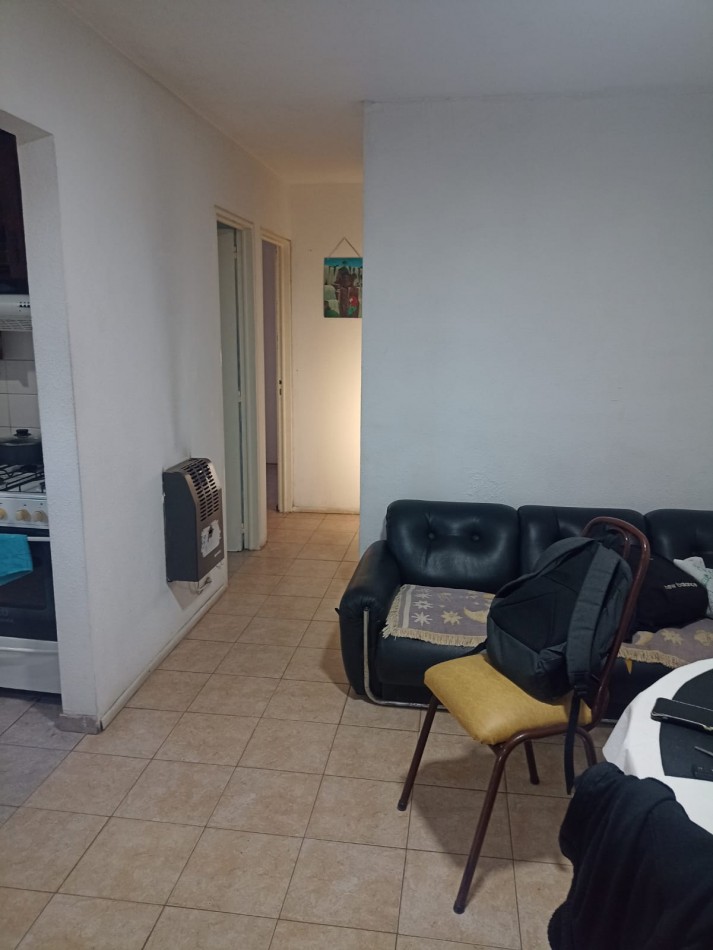 Departamento En Venta De 3 Ambientes B° Isabel La Catolica - Ciudad Evita