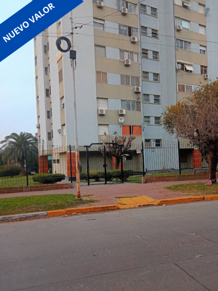 DEPARTAMENTO EN VENTA DE 4 AMBIENTES EN VILLA CELINA.