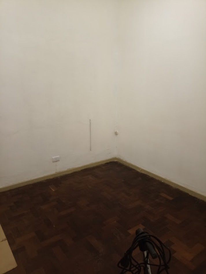 CASA de 3 ambientes en Alquiler en Ciudad Evita.