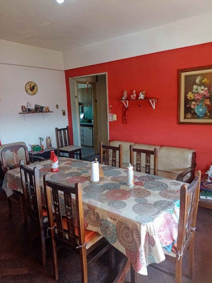 DEPARTAMENTO EN VENTA DE 4 AMBIENTES EN VILLA CELINA.
