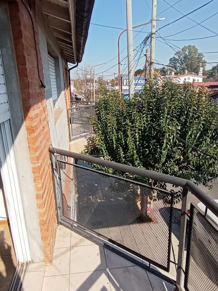 DEPARTAMENTO DE 2 AMBIENTES EN ALQUILER EN CIUDAD EVITA.