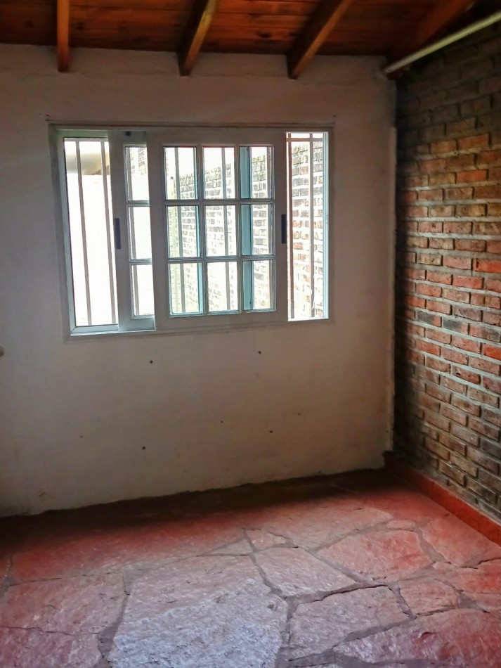 DEPARTAMENTO DE 2 AMBIENTES EN ALQUILER EN CIUDAD EVITA-EXCELENTE UBICACION