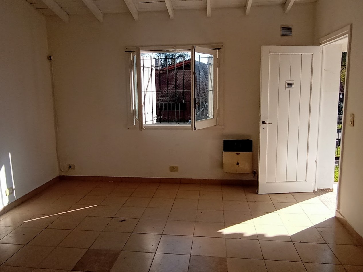 CHALET DE 3 AMBIENTES EN ALQUILER - CIUDAD EVITA