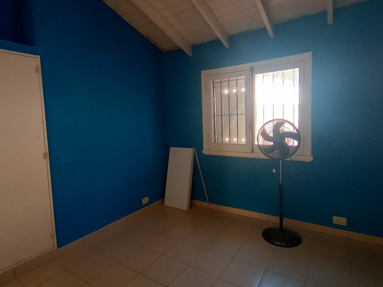 CHALET DE 3 AMBIENTES EN ALQUILER - CIUDAD EVITA