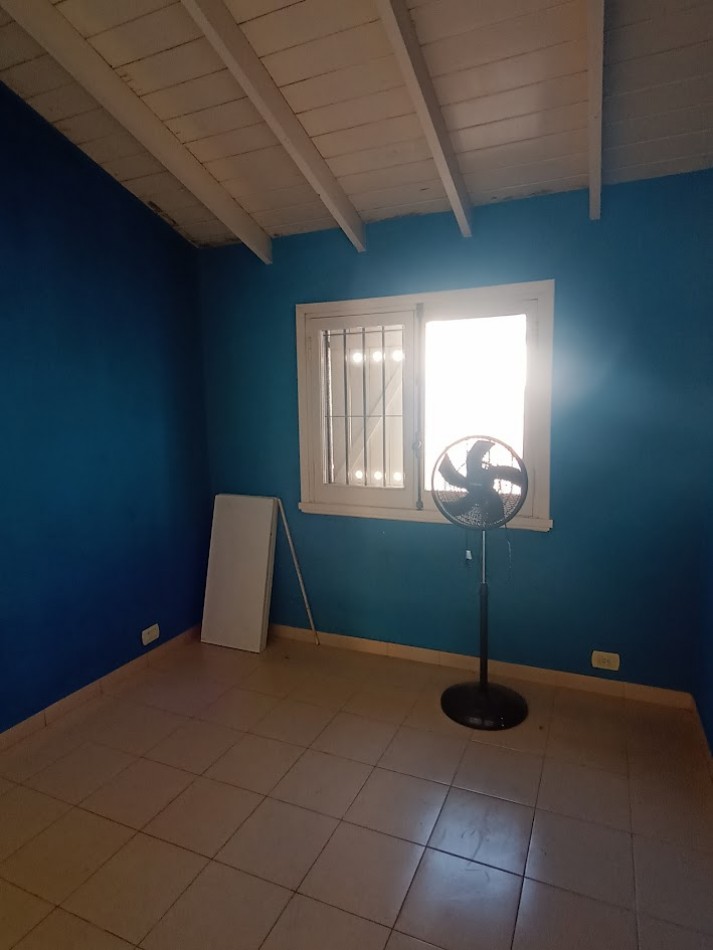 CHALET DE 3 AMBIENTES EN ALQUILER - CIUDAD EVITA