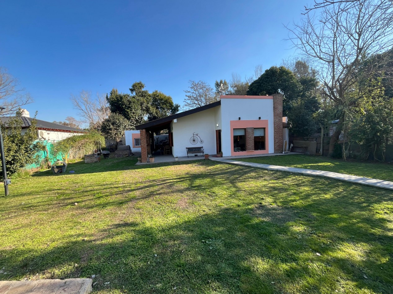 Casa Quinta de 3 Ambientes en Venta. Villa Adriana. Cañuelas.
