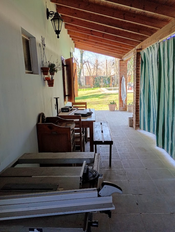 Casa Quinta de 3 Ambientes en Venta. Villa Adriana. Cañuelas.