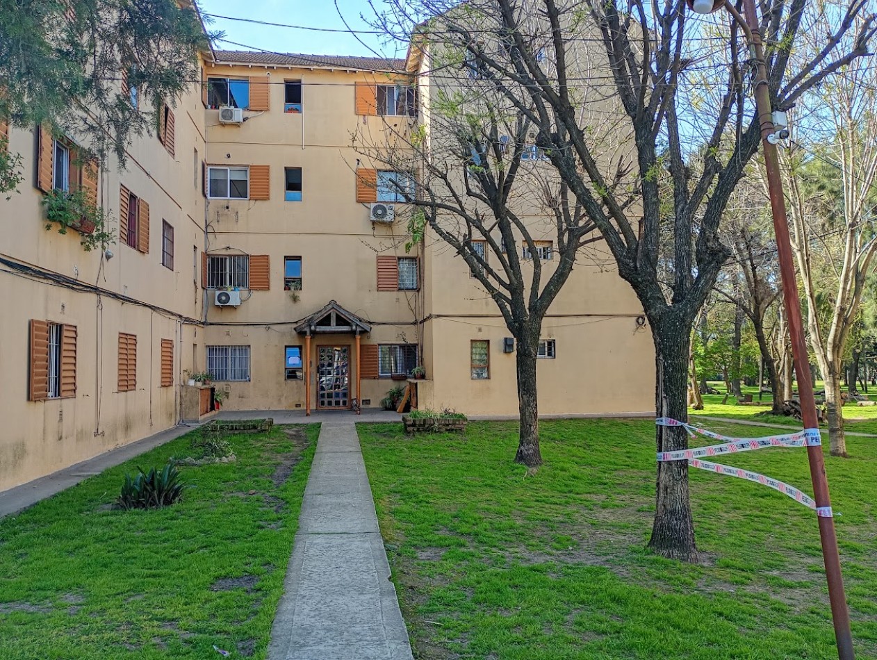 Departamento en Venta, 3 Amb. PLANTA BAJA. B° Villa Rossi - Ciudad Evita.