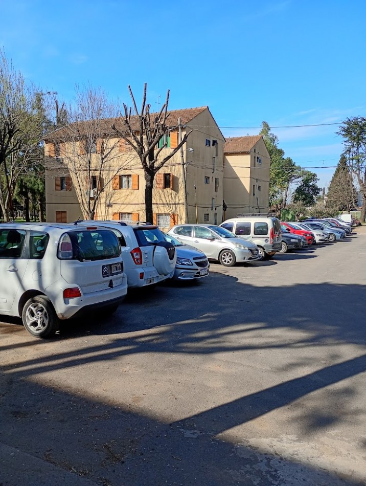 Departamento en Venta, 3 Amb. PLANTA BAJA. B° Villa Rossi - Ciudad Evita.