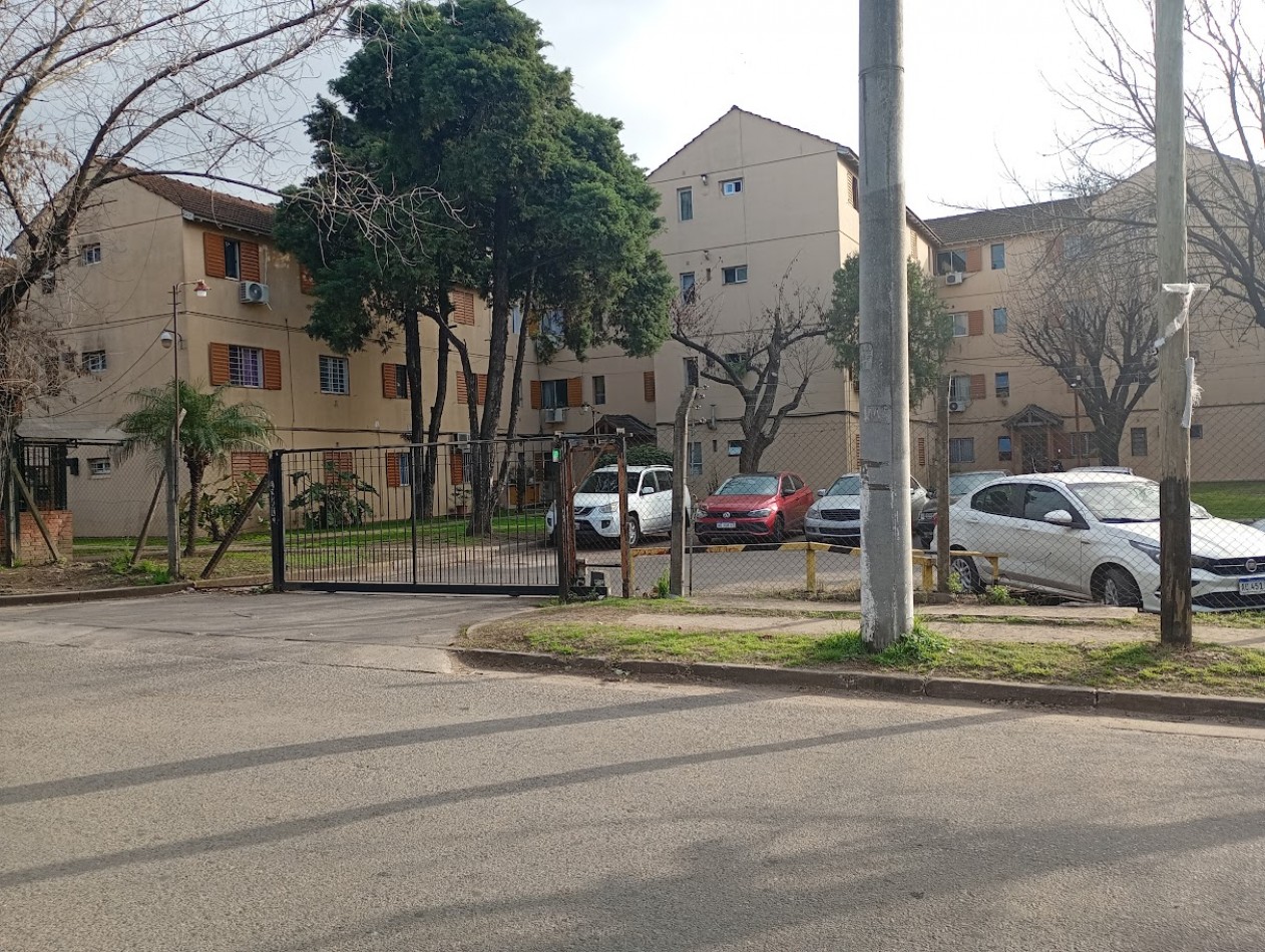 Departamento en Venta, 3 Amb. PLANTA BAJA. B° Villa Rossi - Ciudad Evita.