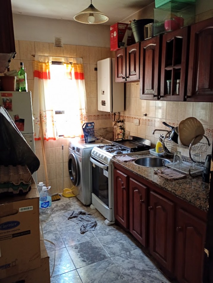 Departamento en Venta, 3 Amb. PLANTA BAJA. B° Villa Rossi - Ciudad Evita.