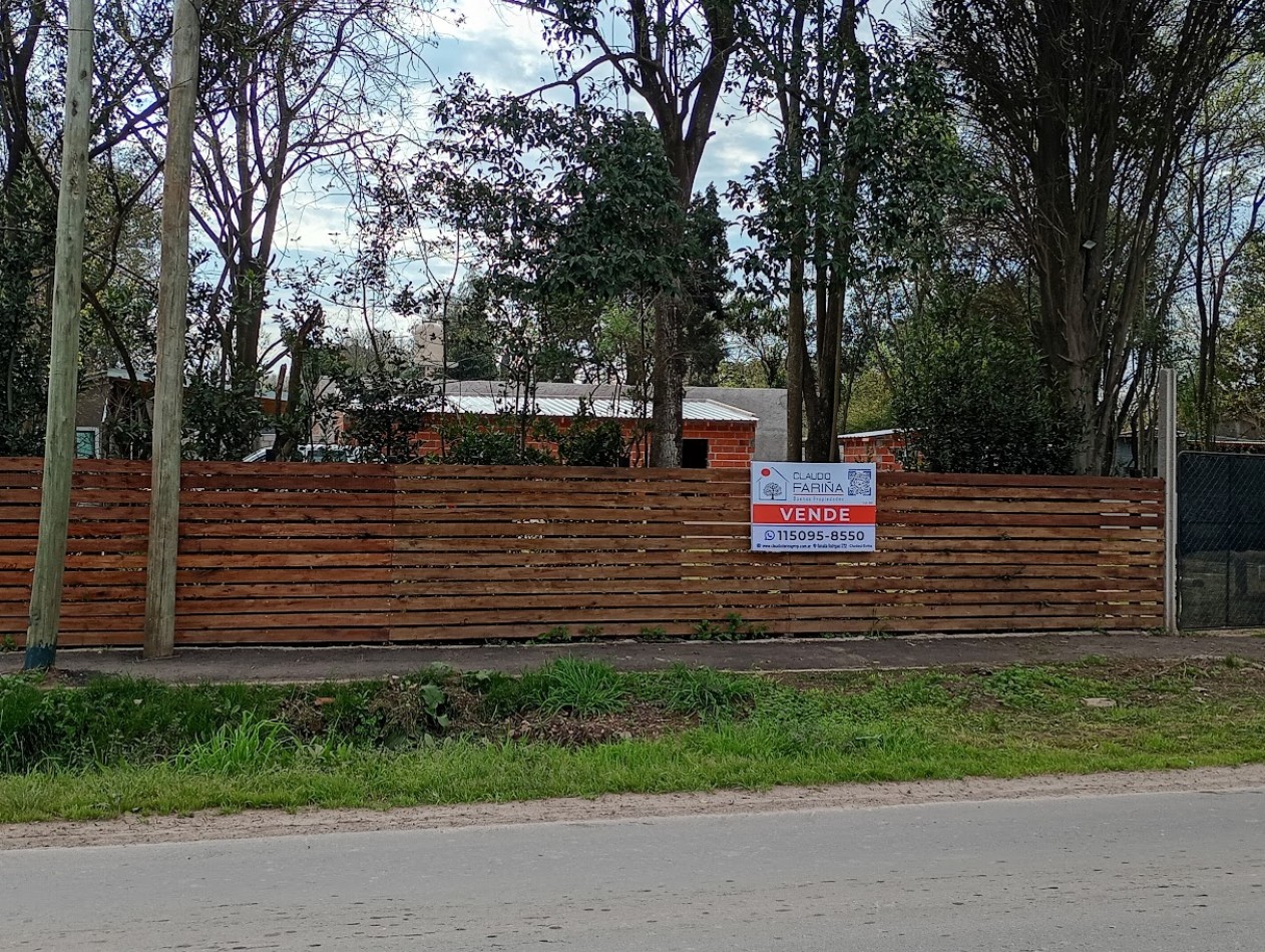 CASA A TERMINAR DE  3 AMBIENTES EN VENTA, PONTEVEDRA