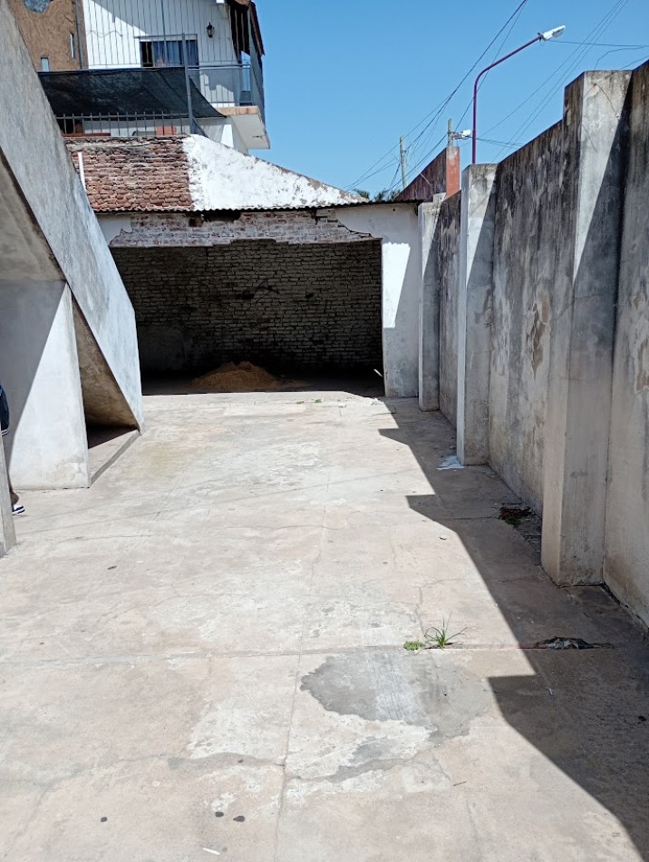 CASA DE 3 AMBIENTES EN VENTA EN GREGORIO DE LAFERRERE.