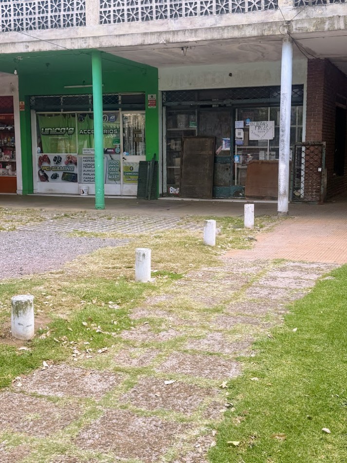 LOCAL COMERCIAL EN ALQUILER EN CIUDAD EVITA - ALQUILADO