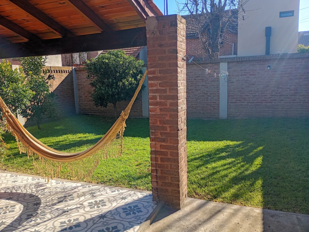  CASA EN VENTA DE 3 AMBIENTES - BARRIO PUERTAS DEL SOL - CIUDAD EVITA.
