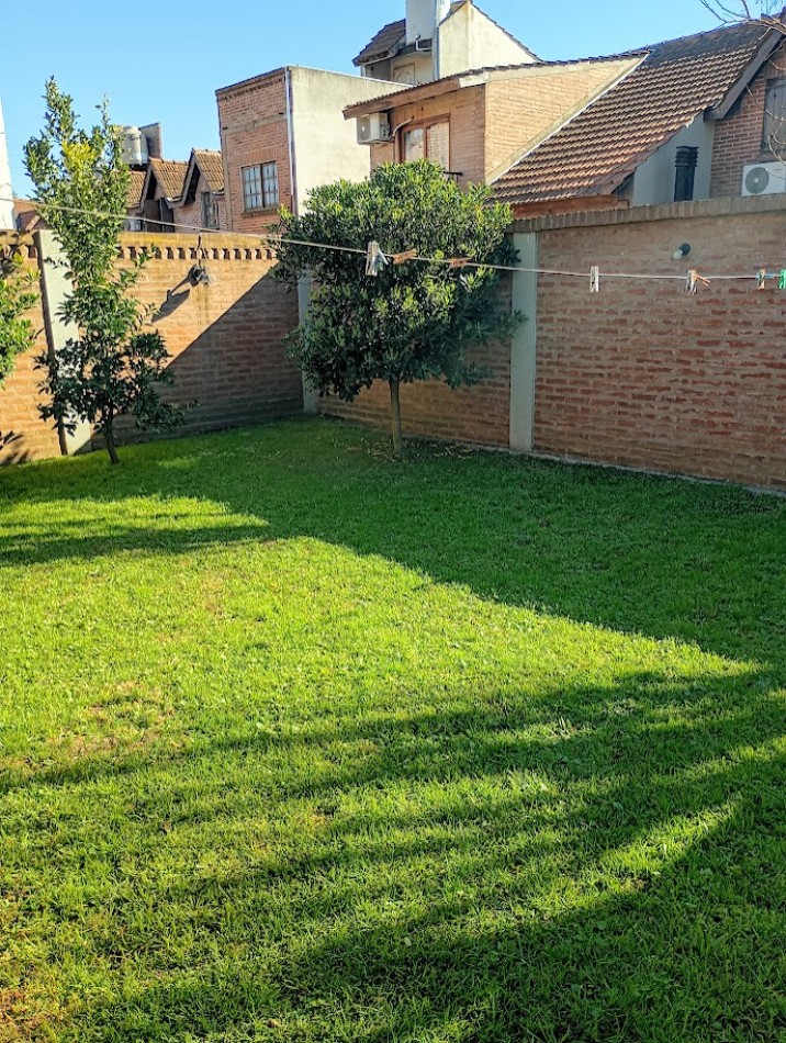  CASA EN VENTA DE 3 AMBIENTES - BARRIO PUERTAS DEL SOL - CIUDAD EVITA.
