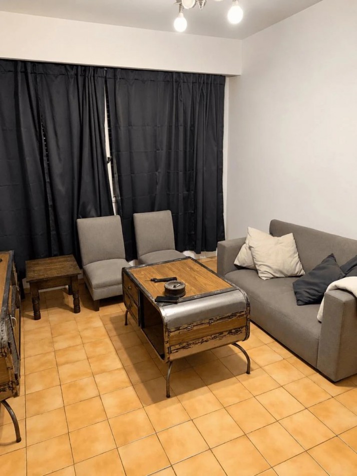 Departamento de 3 Ambientes en Venta. Tapiales