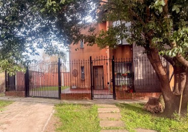  Casa 3 Ambientes en Barrio COTEVI IV, Ciudad Evita